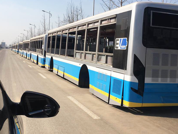 銀隆集團(tuán)使用臺(tái)灣速耐氣動(dòng)工具