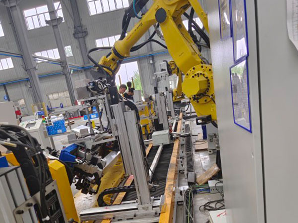 機(jī)器人第七軸的優(yōu)點(diǎn)