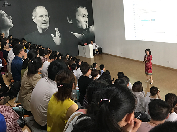 客服培訓(xùn)現(xiàn)場